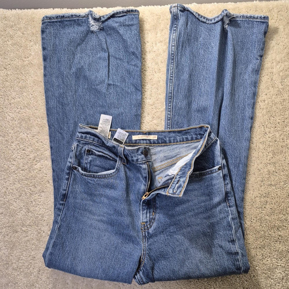 Classic High-Rise Women's Blue Jeans - Straight Leg